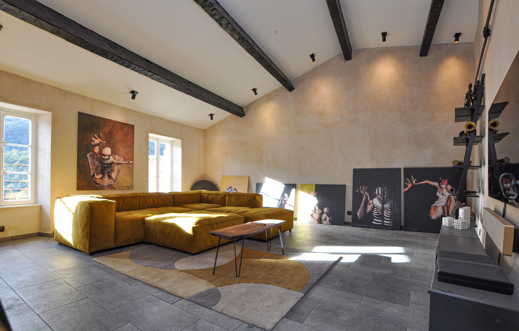 Domy wakacyjne - Contes , Francja - FCA867 2