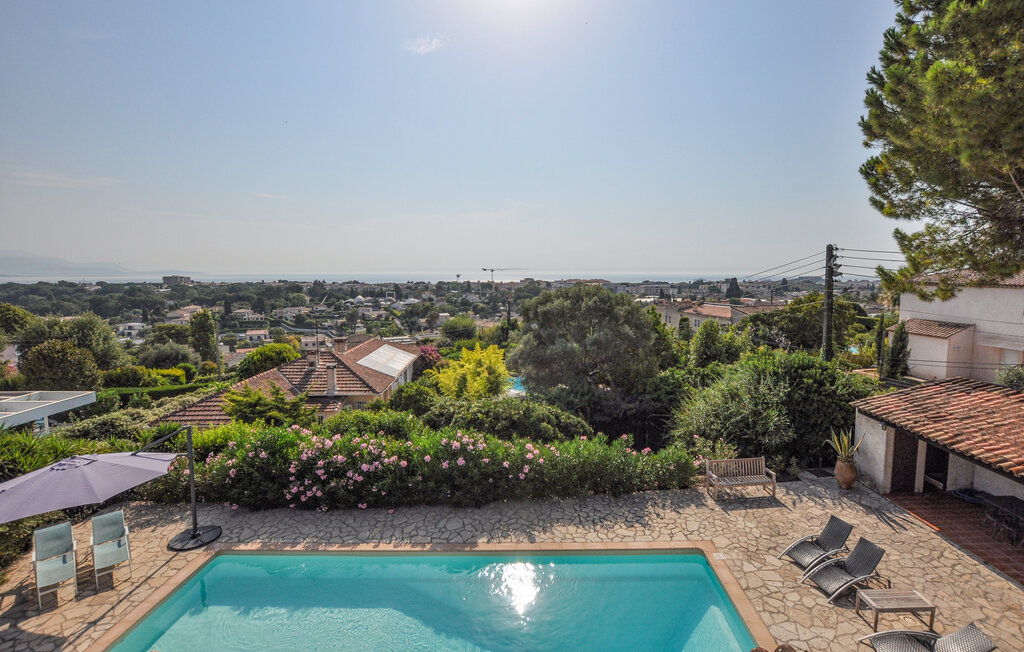 Location de vacances - Antibes , France - FCA897 9