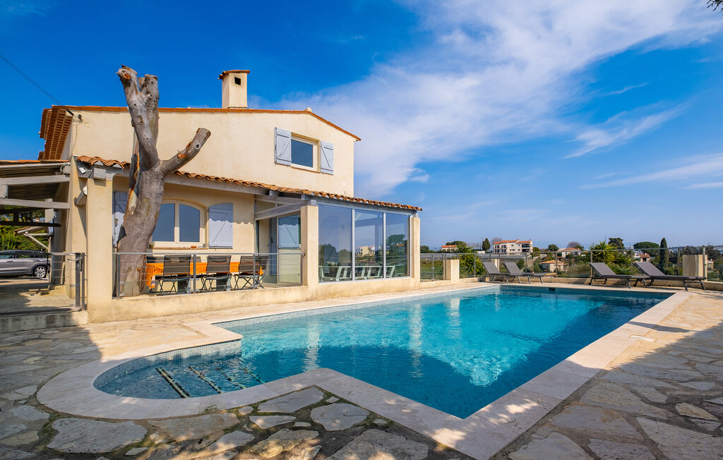 Semesterhus - Saint-Laurent-du-Var , Frankrike - FCA787 1