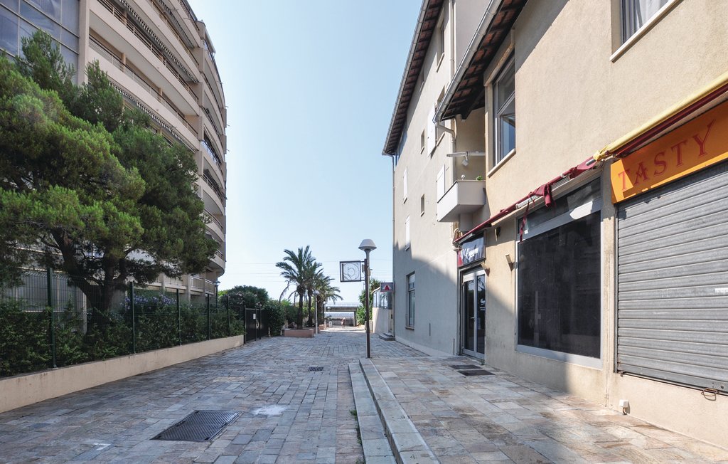 Appartement Cannes la Bocca (FCA438)