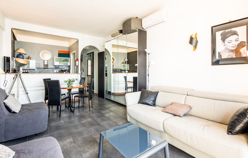 Apartment Juan les Pins (FCA543)