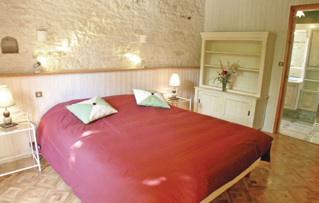 Semesterhus - Rioux , Frankrike - FCH049 14