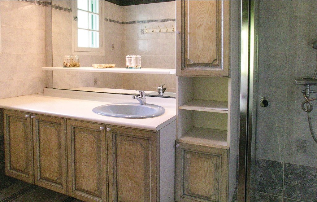 Semesterhus - Rioux , Frankrike - FCH049 18