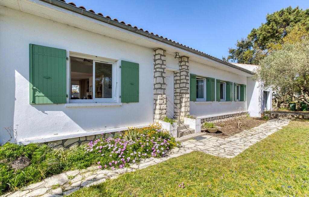 Location de vacances - Ile d'Oléron Vue Mer , France - FCH460 16