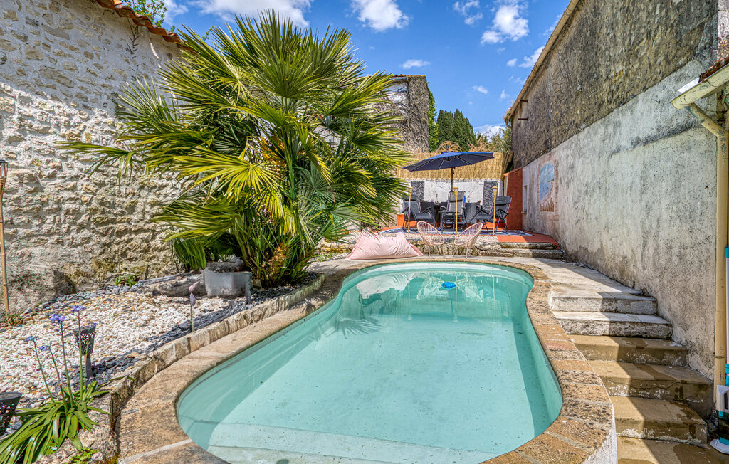 Location de vacances - Tonnay-Boutonne , France - FCH433 10