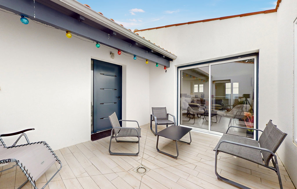 Familienfreundliches und modernes Ferienhaus in schöner Lage zum Meer.

Willkommen in diesem schönen und großen Haus in La Tremblade. Sie haben hier das perfekte Urlaubsziel gefunden, denn nahe des..
