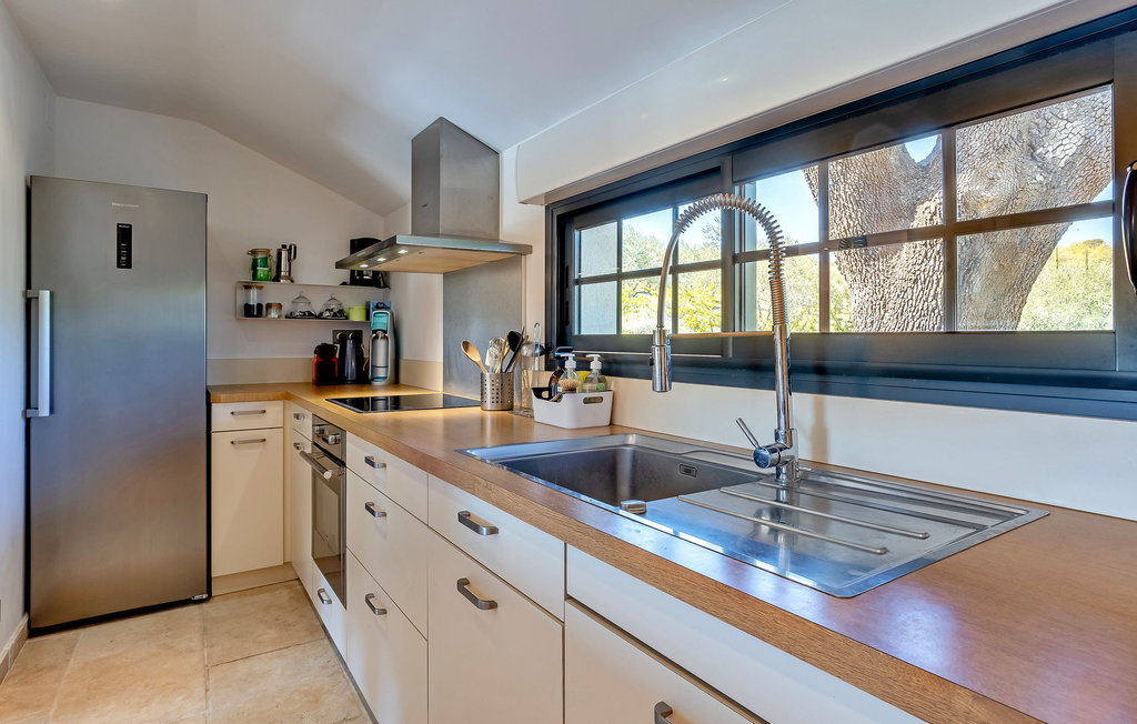 Feriehuse - Roussas , Frankrig - FCS381 17