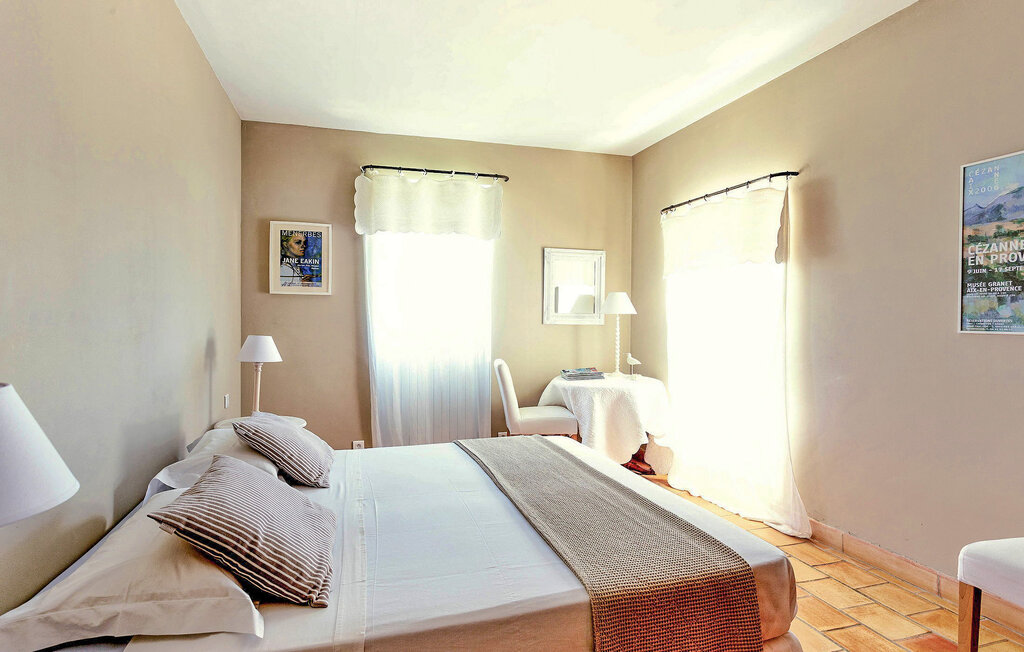 Location de vacances - Robion , France - FCS360 24