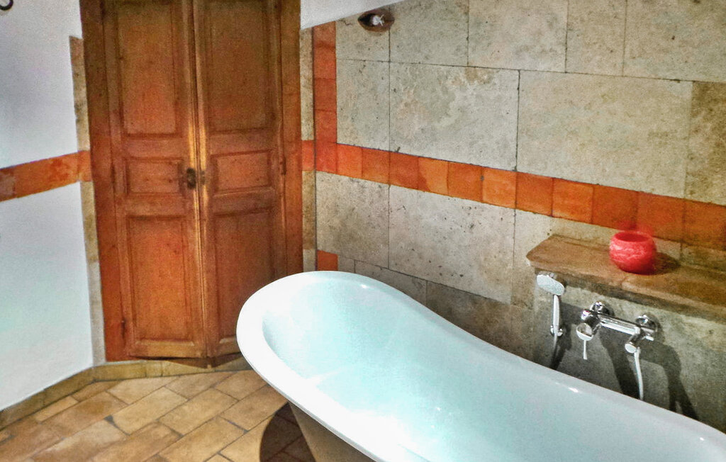 Location de vacances - Saint Martin De Crau , France - FCS361 33