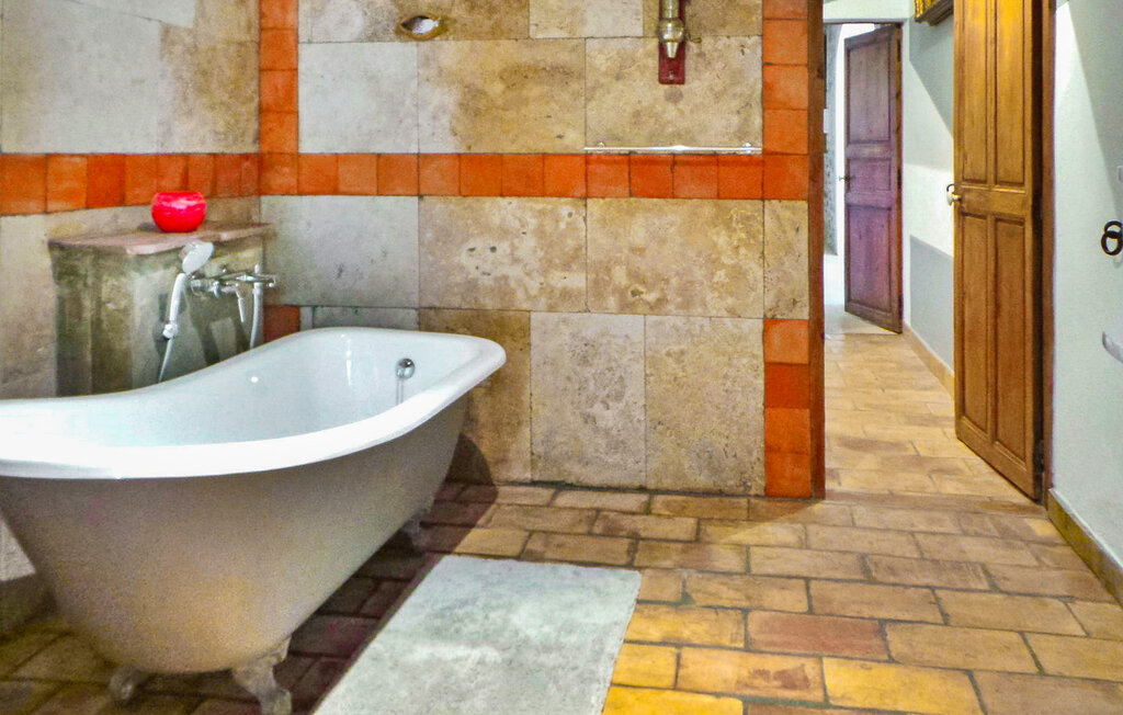 Location de vacances - Saint Martin De Crau , France - FCS361 34