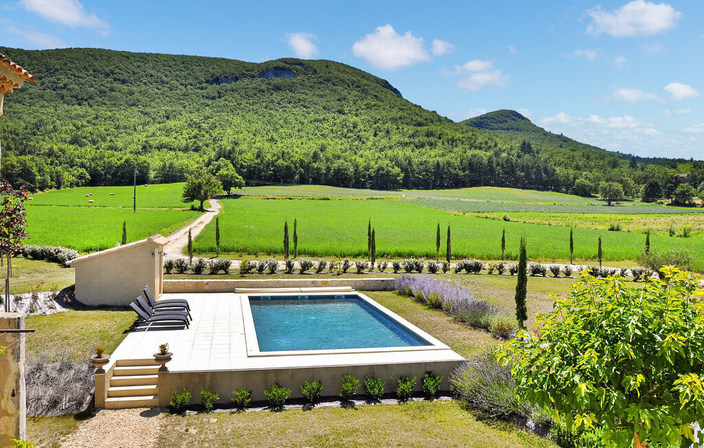 Location de vacances - La Bégude De Mazenc , France - FCS162 1