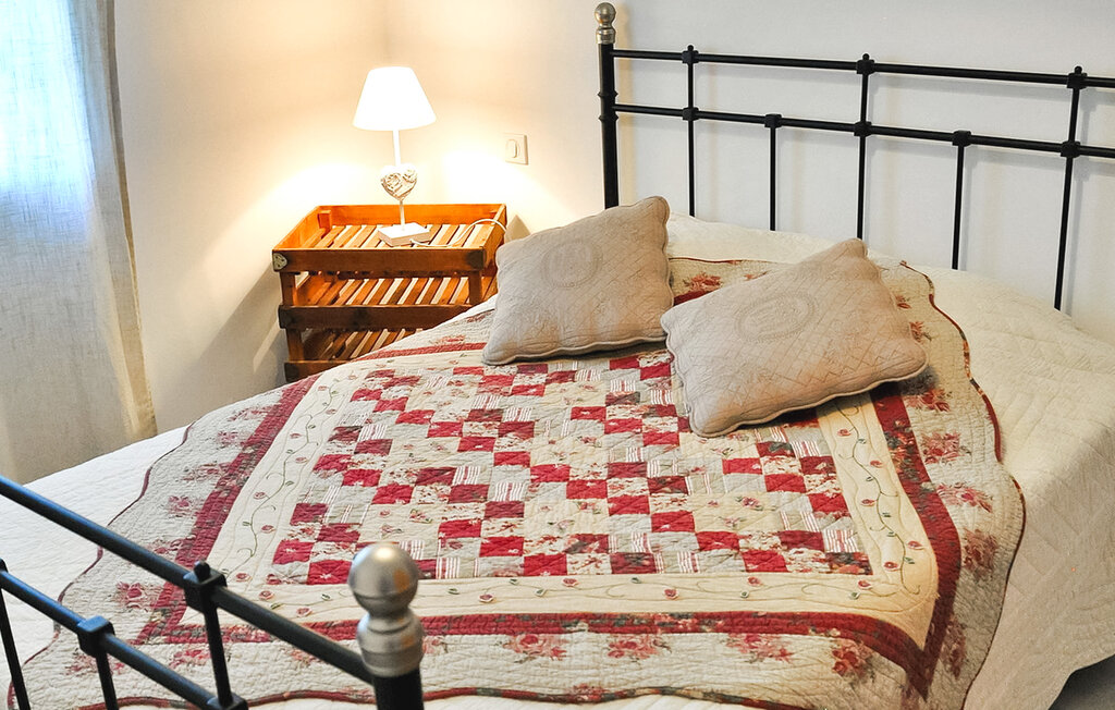 Location de vacances - Rognonas , France - FCS268 30