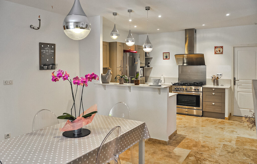 Location de vacances - Rognonas , France - FCS268 25