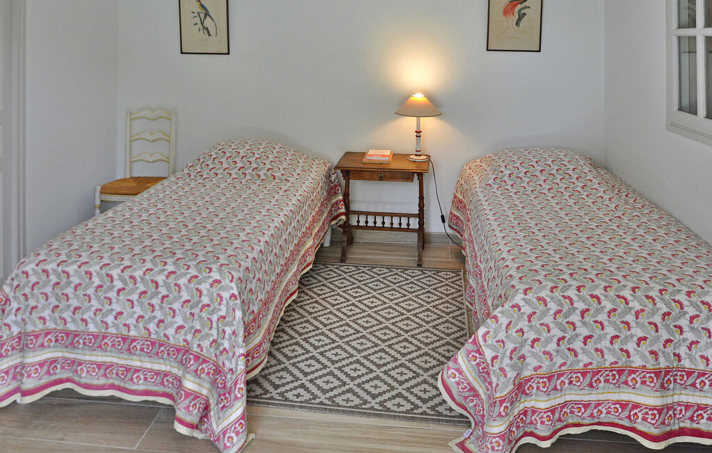 Location de vacances - Barbentane , France - FCS461 26