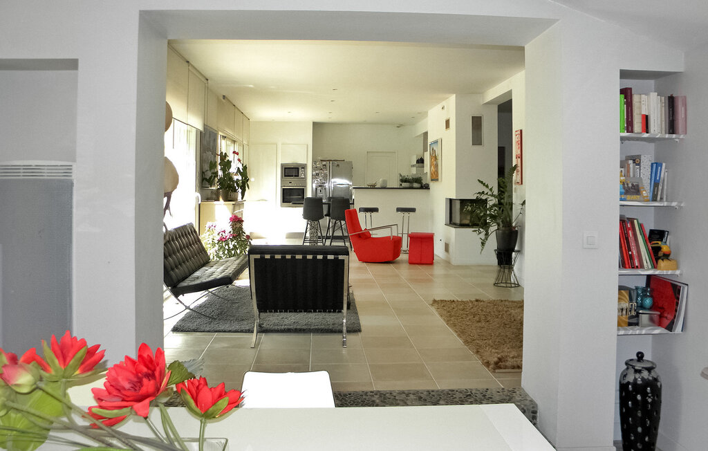 Location de vacances - Lancon de Provence , France - FCS378 13