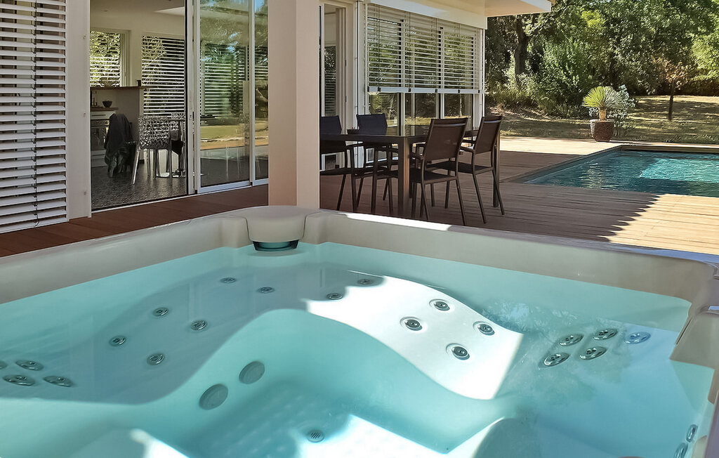 Location de vacances - Quissac , France - FCS041 11