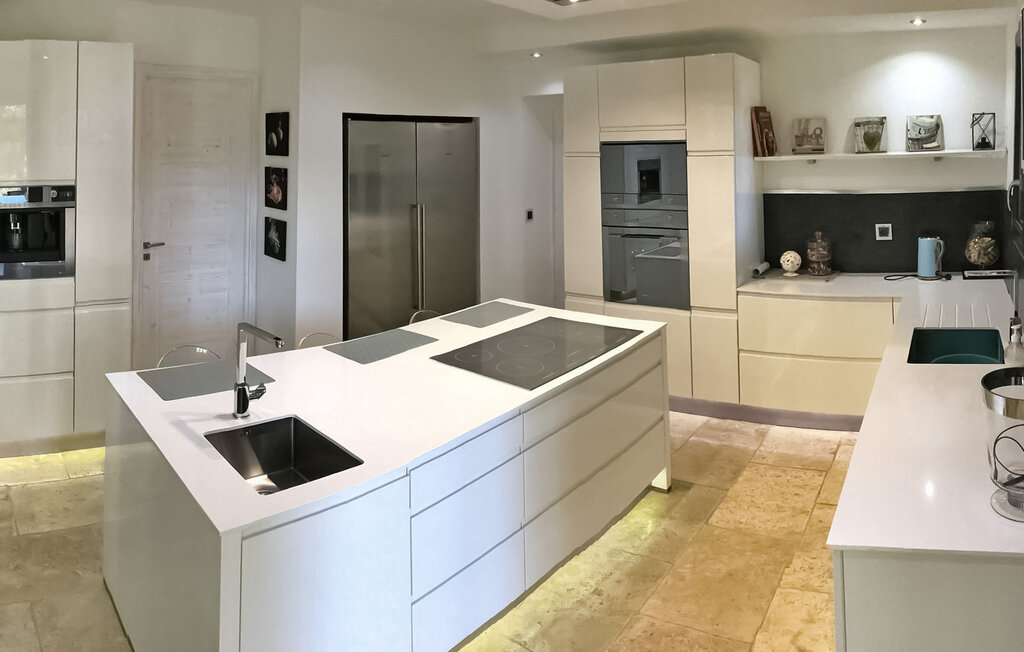 Location de vacances - Uchaux , France - FCS281 13