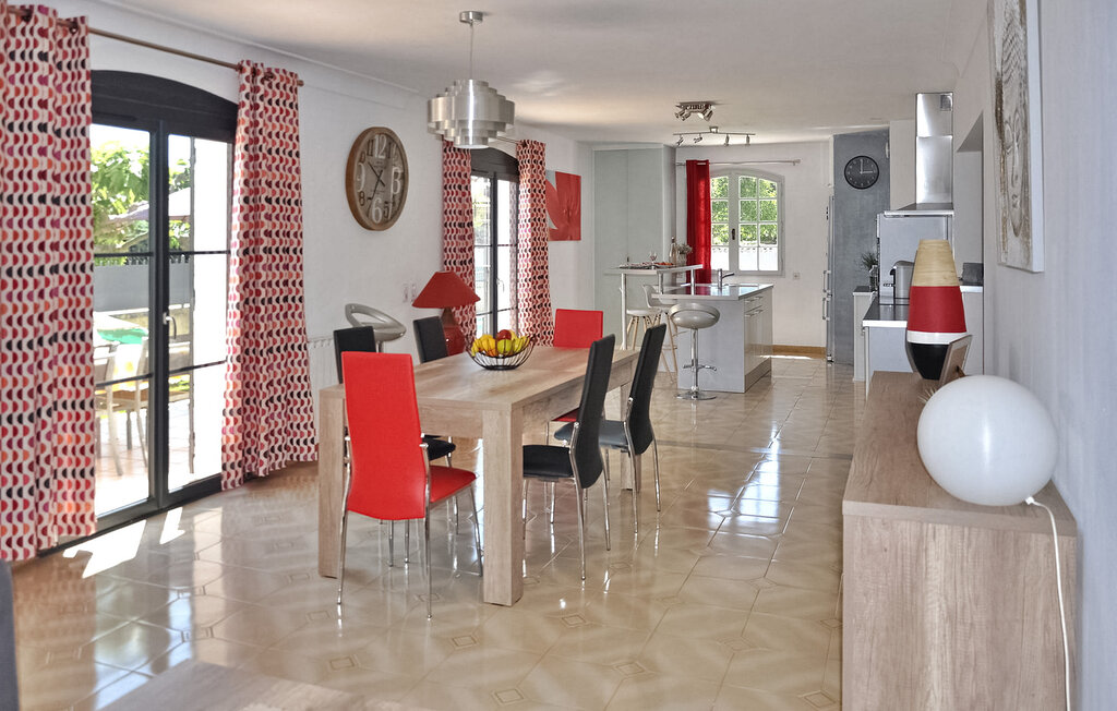 Location de vacances - Rognonas , France - FCS464 8