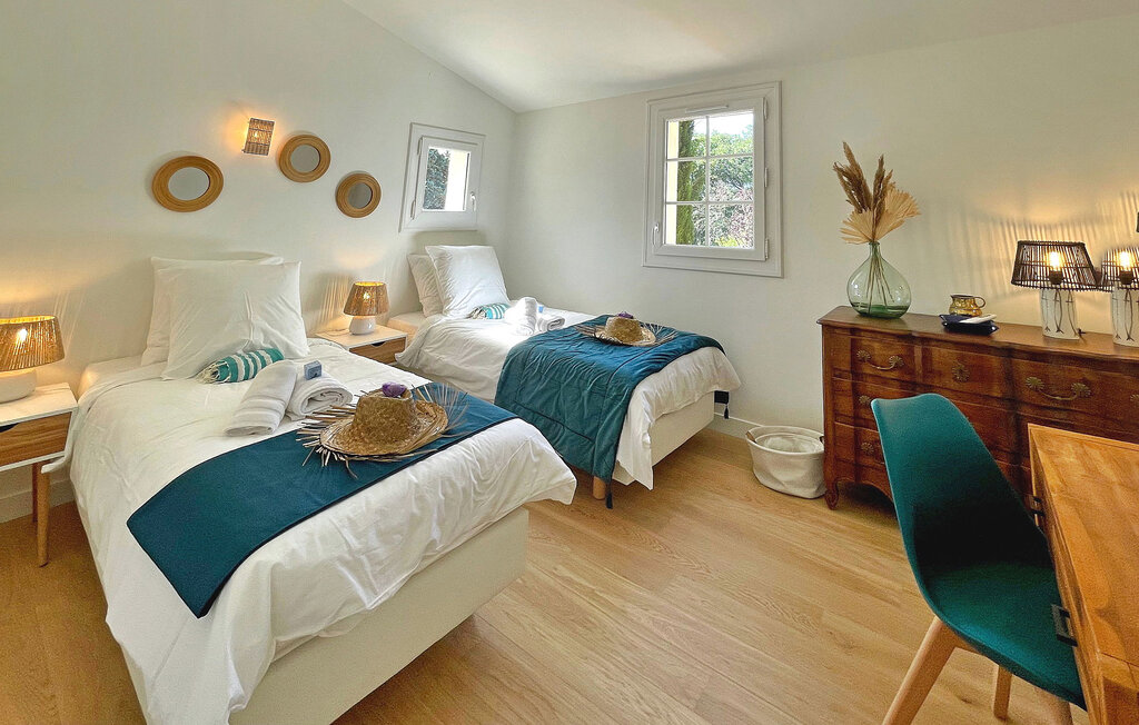 Location de vacances - Nans-Les-Pins , France - FCS306 19