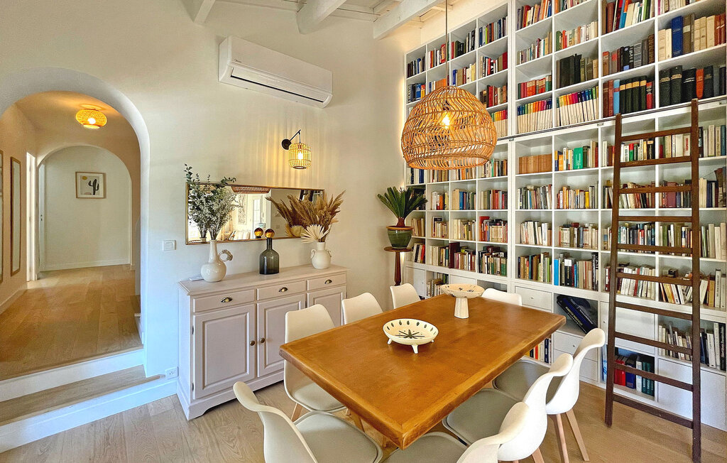 Location de vacances - Nans-Les-Pins , France - FCS306 16