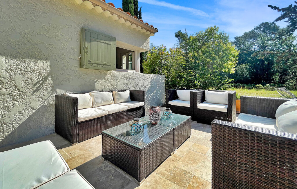 Location de vacances - Nans-Les-Pins , France - FCS306 2