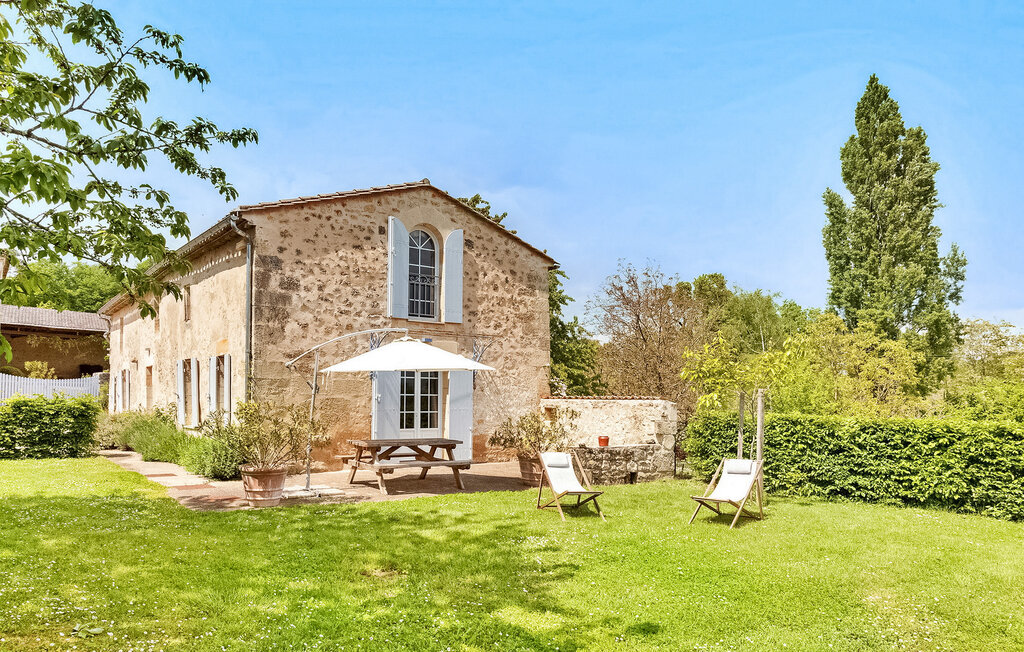 Location de vacances - Lussac , France - FCS020 2