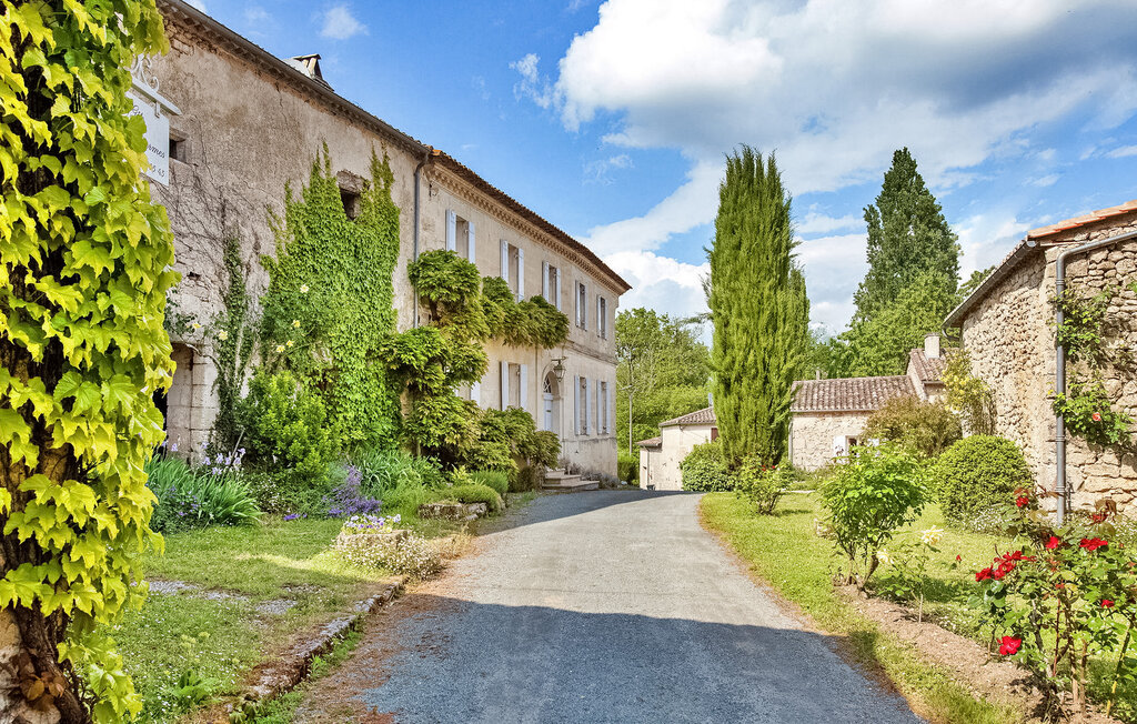 Location de vacances - Lussac , France - FCS020 6