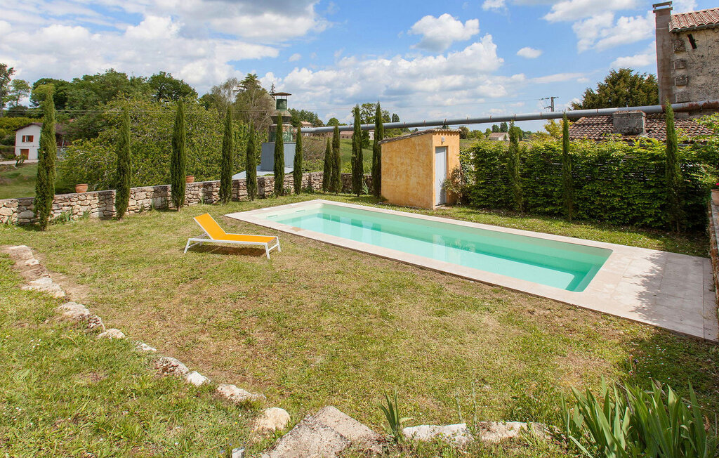 Location de vacances - Lussac , France - FCS020 9