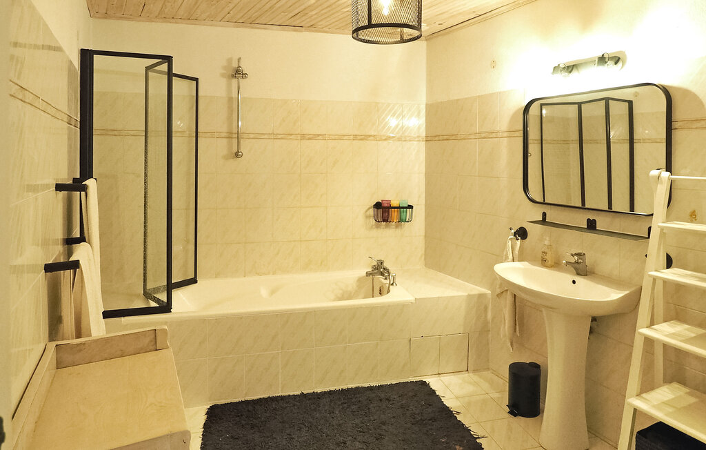 Location de vacances - Paradou , France - FCS459 23