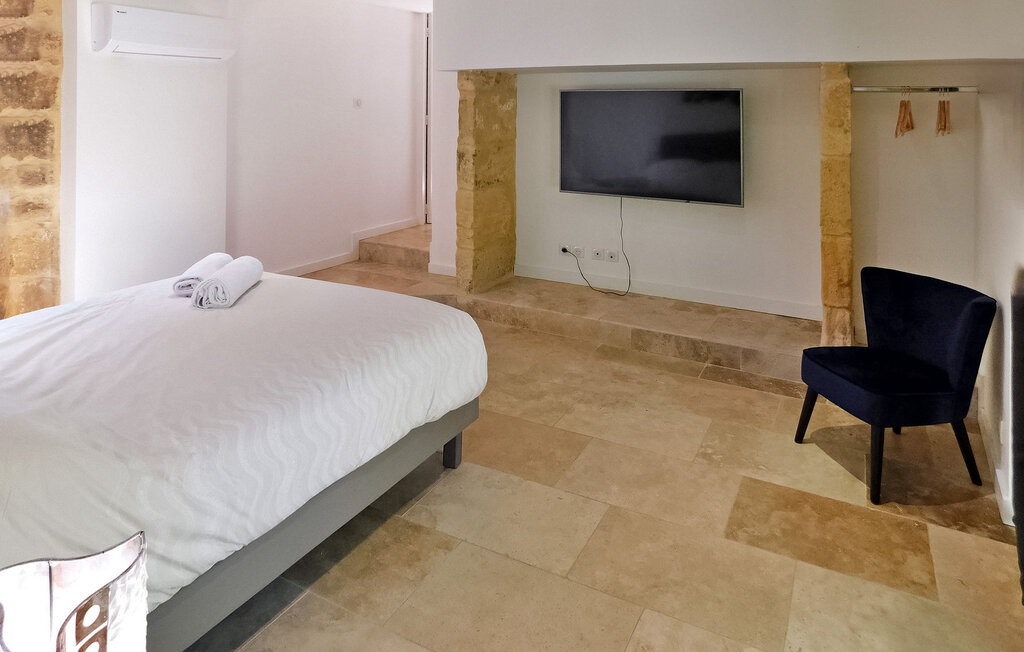 Location de vacances - Saint Julien De Lampon , France - FCS096 15