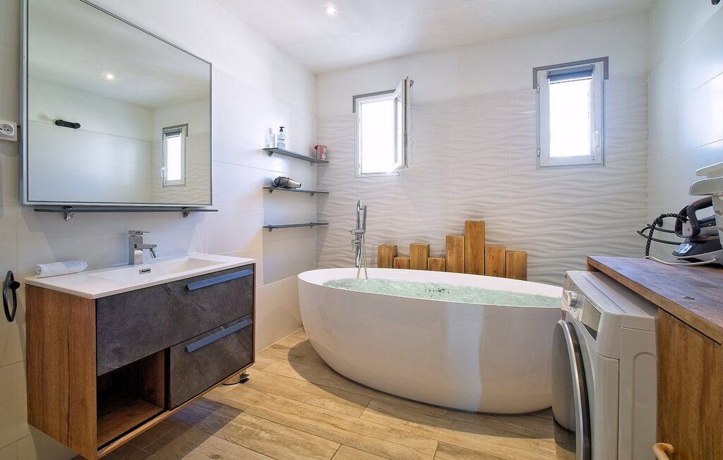 Location de vacances - Saint Martin De Crau , France - FCS233 36