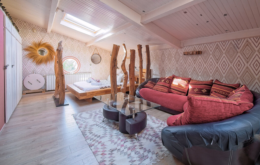 Location de vacances - Saint Martin De Crau , France - FCS233 26