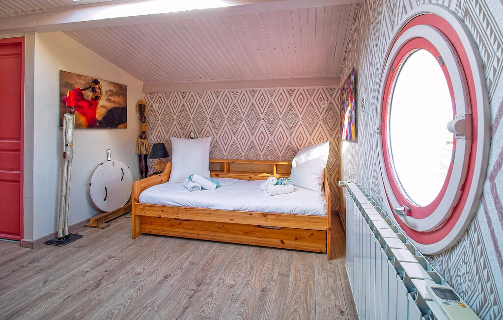 Location de vacances - Saint Martin De Crau , France - FCS233 30