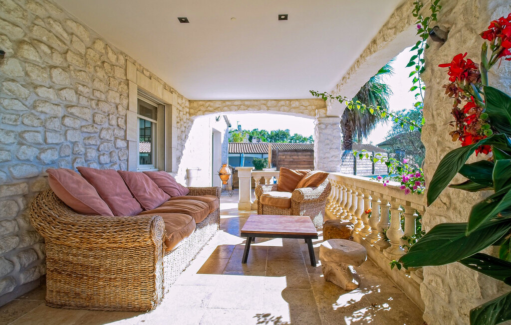 Location de vacances - Saint Martin De Crau , France - FCS233 12