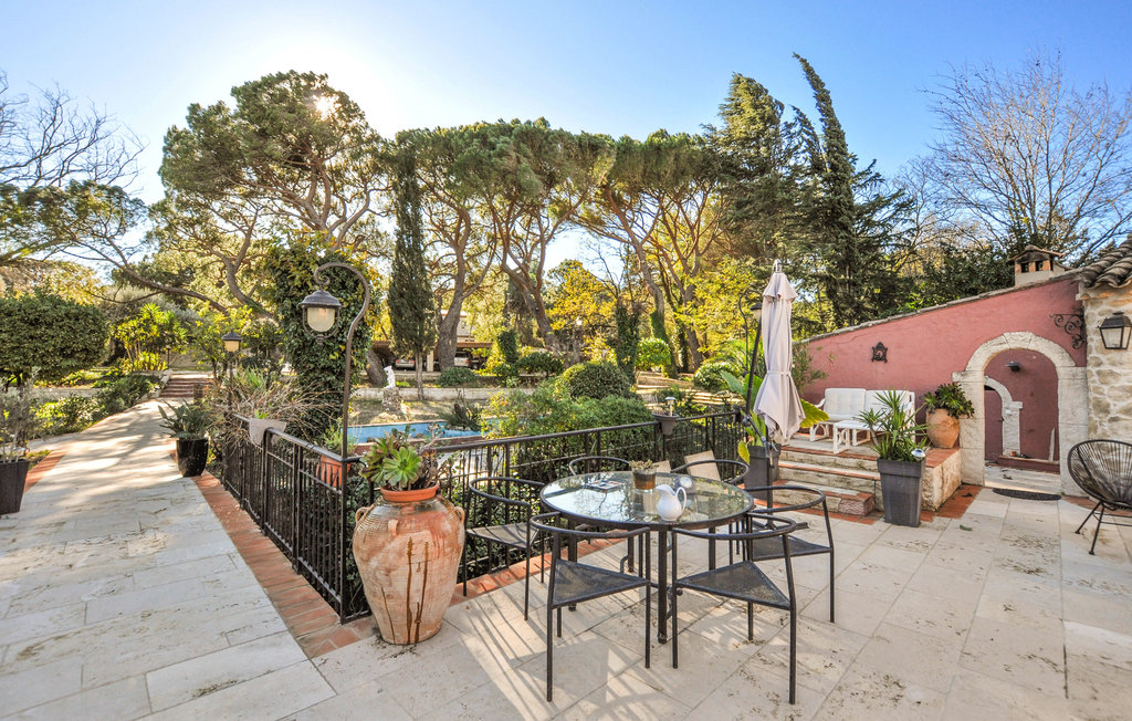 Holiday home Le PlandelaTour , France FCV9 Novasol