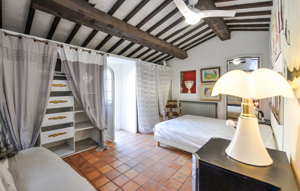 Location de vacances - Le Plan-de-la-Tour , France - FCV990 6