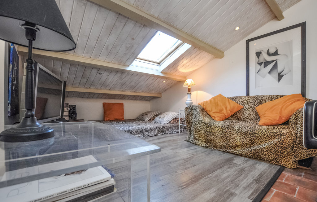 Location de vacances - Le Plan-de-la-Tour , France - FCV990 5