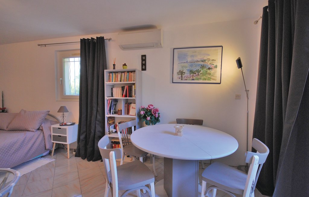 Apartment Frejus (FCV794)