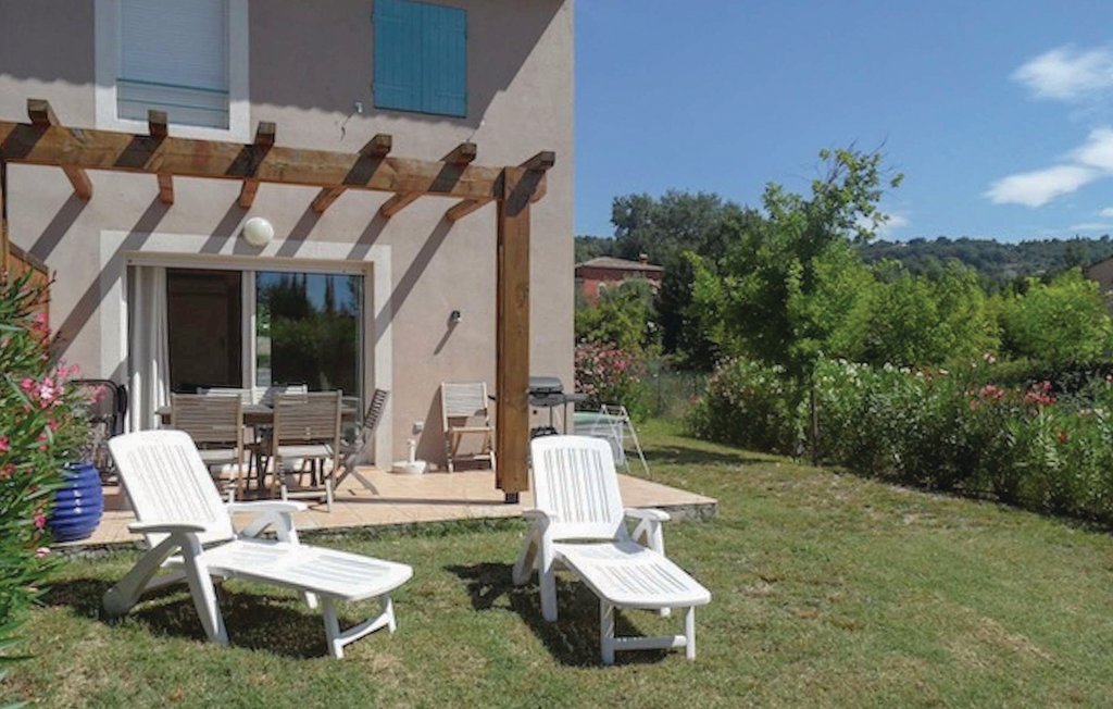 Holiday home Montauroux (FCV805)