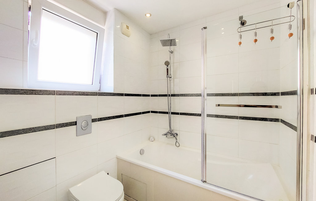 Semesterhus - Lingolsheim , Frankrike - FDB046 13