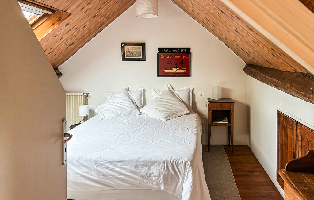 Semesterhus - Beauchene , Frankrike - FEL017 23