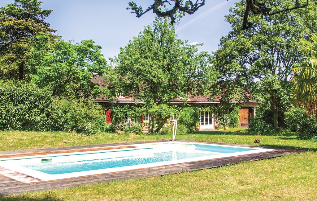 Semesterhus - Beauchene , Frankrike - FEL017 2