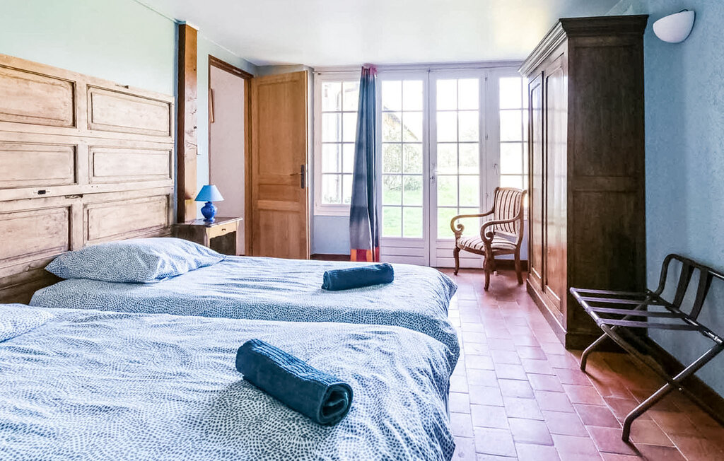 Location de vacances - LIGNY LE RIBAULT , France - FER020 9