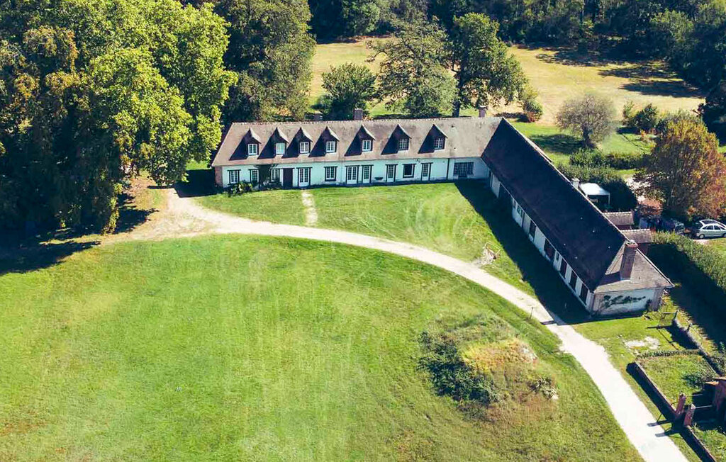 Location de vacances - LIGNY LE RIBAULT , France - FER020 8