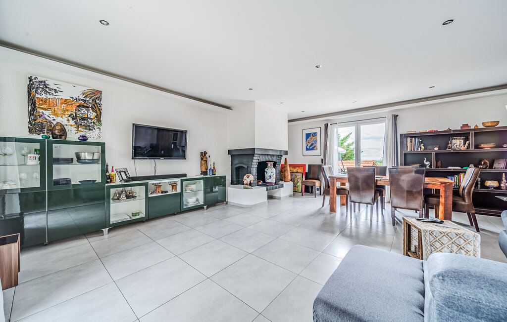 Location de vacances - Pierrefitte-Sur-Seine , France - FID014 5