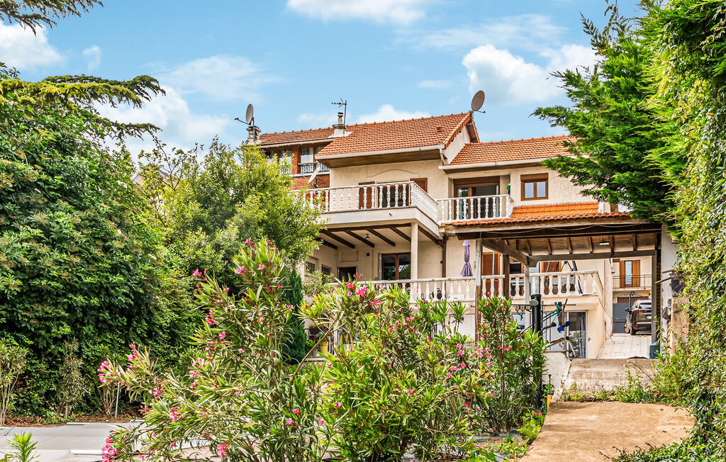 Location de vacances - Pierrefitte-Sur-Seine , France - FID014 1