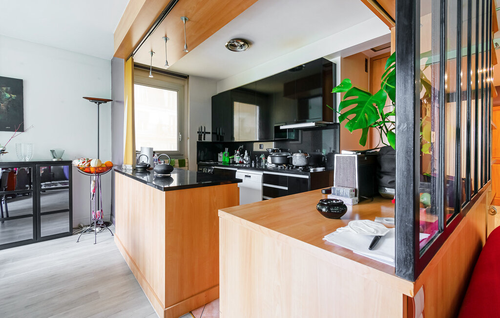 Apartment - Paris , France - FIP010 15