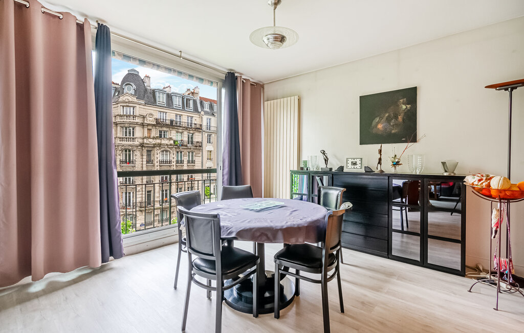 Apartment - Paris , France - FIP010 6
