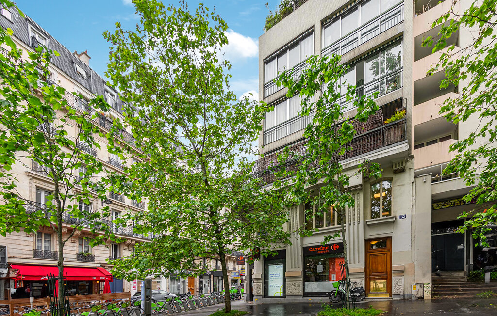 Apartment - Paris , France - FIP010 9