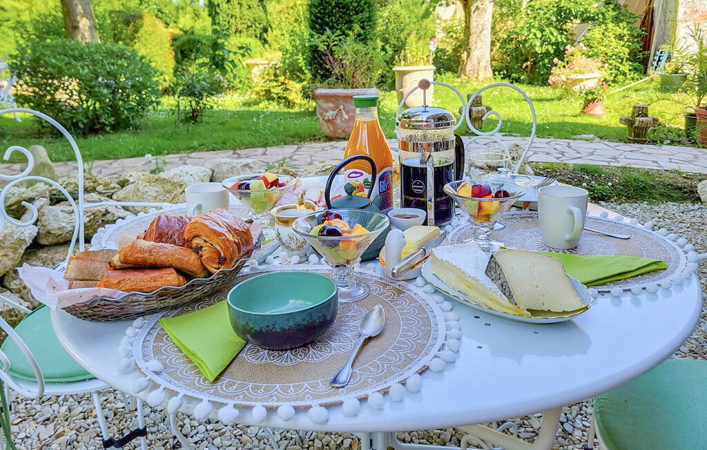 Location de vacances - Chessy , France - FIS066 13